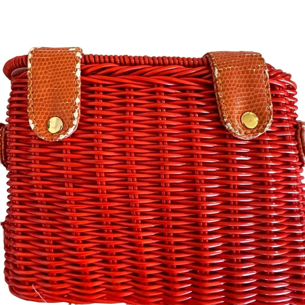 Maggi B Shoulder Bag Wicker Purse Square Bag Burnt Orange 7" L x 5" H 17" strap - Picture 4 of 7